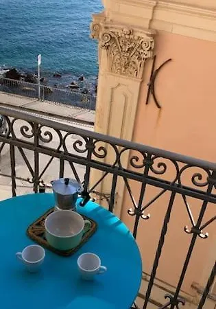 La Casa Di Artemide***** アパート シラクーサ
