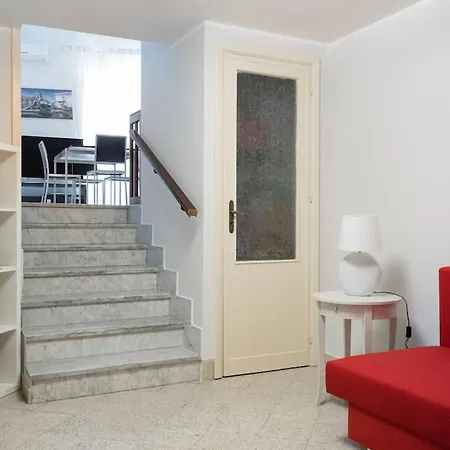 La Casa Di Artemide***** アパート シラクーサ